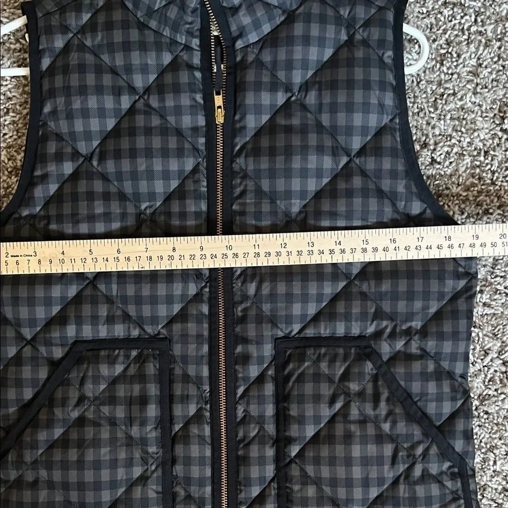 J.Crew Paid Quilted Down filled Front Zip Up Vest in Blk/Charcoal in Size Small